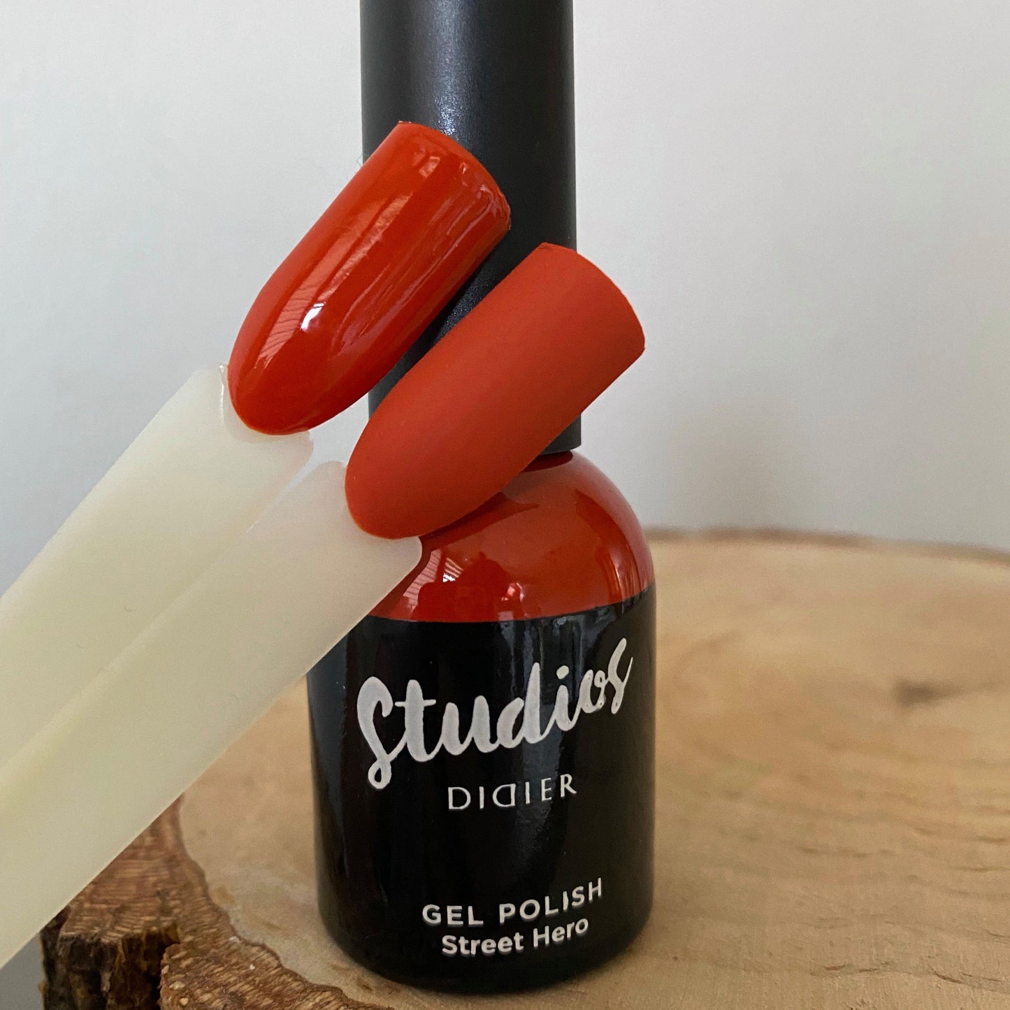 Gel polish Studios, Street Hero, 8ml - LABORATOIRES DIDIER