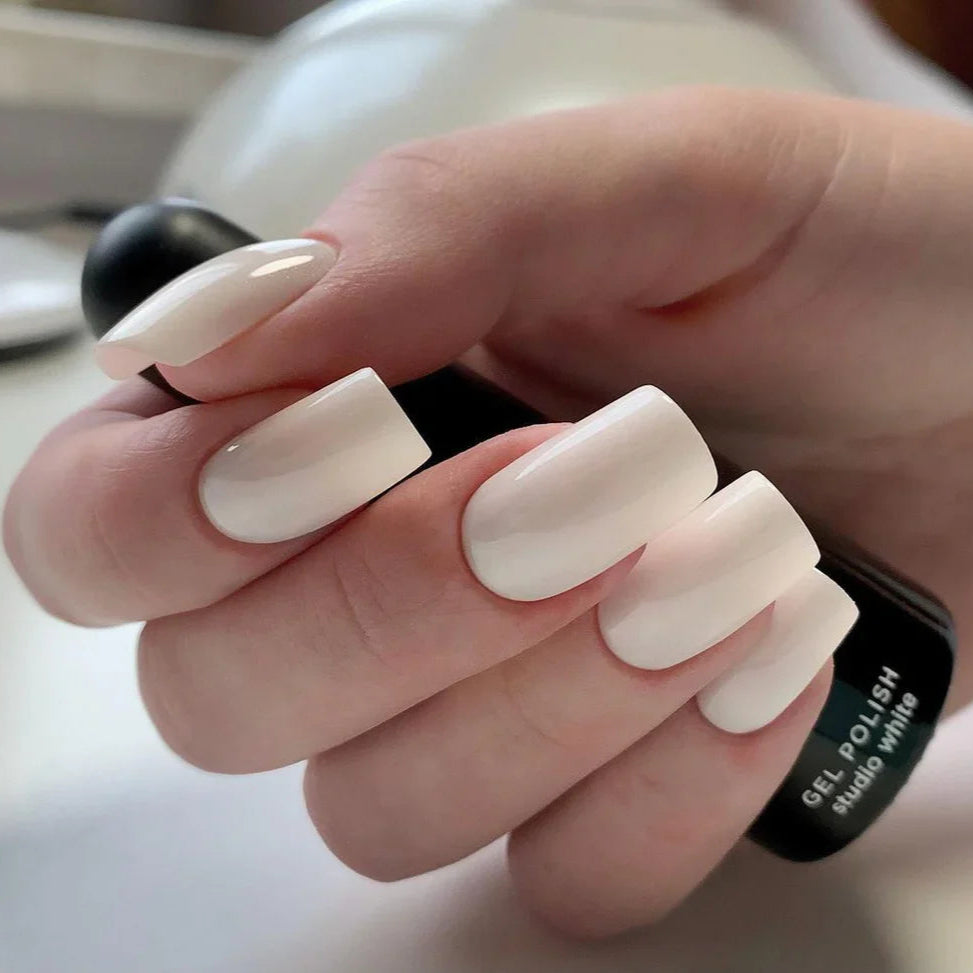 Didier Lab Gel Polish Studios in Studio White, 8 ml